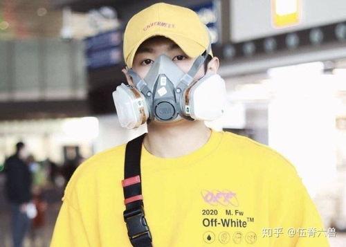明星戴防毒面罩图片,神秘造型引发网友热议